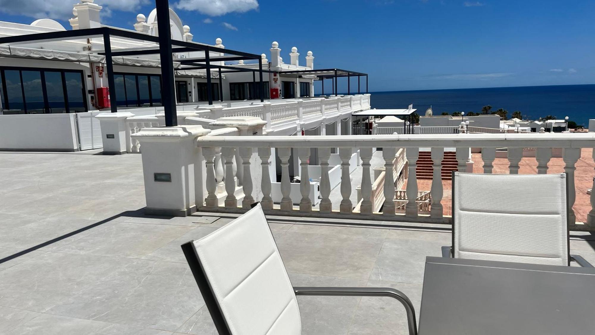 Atlantico Plaza Apartments プエルト・デル・カルメン エクステリア 写真
